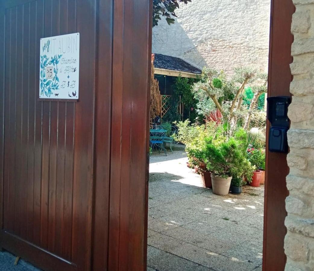 Bed and Breakfast Mysaintaubin Екстер'єр фото